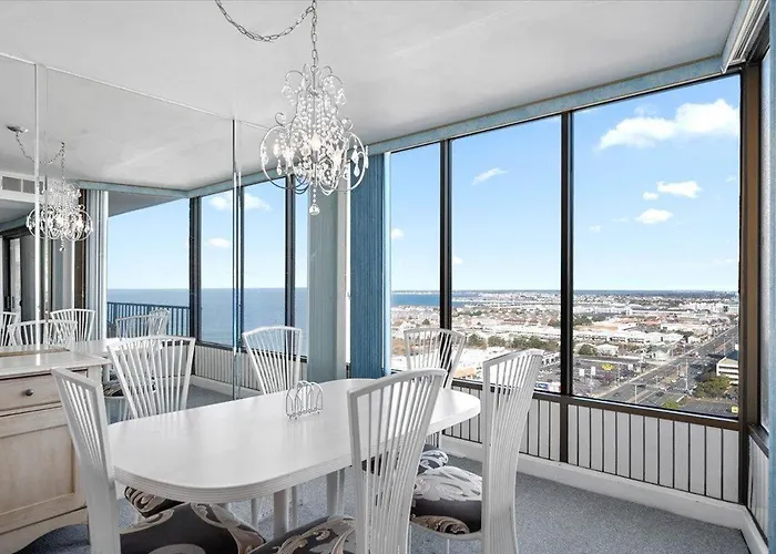 Capri Penthouse With Indoor Pool And Much More! Ferienhaus