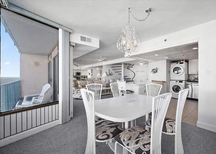 Capri Penthouse With Indoor Pool And Much More! Ferienhaus *