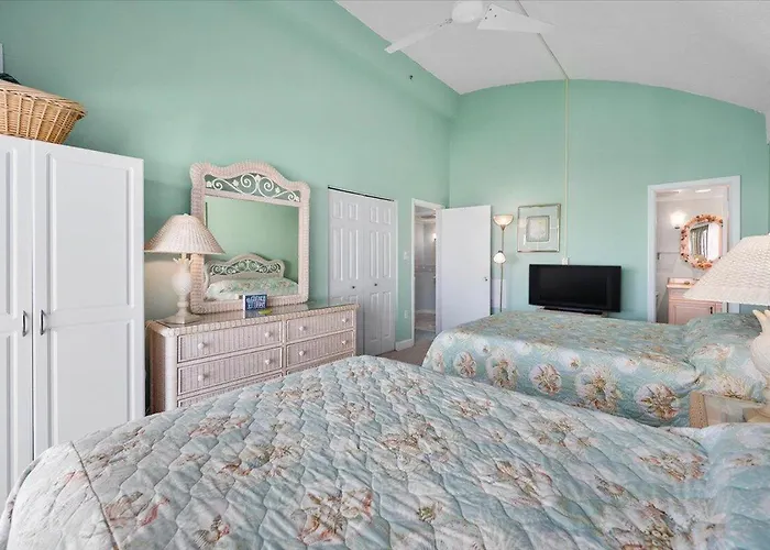 Capri Penthouse With Indoor Pool And Much More! * Ocean Stadt