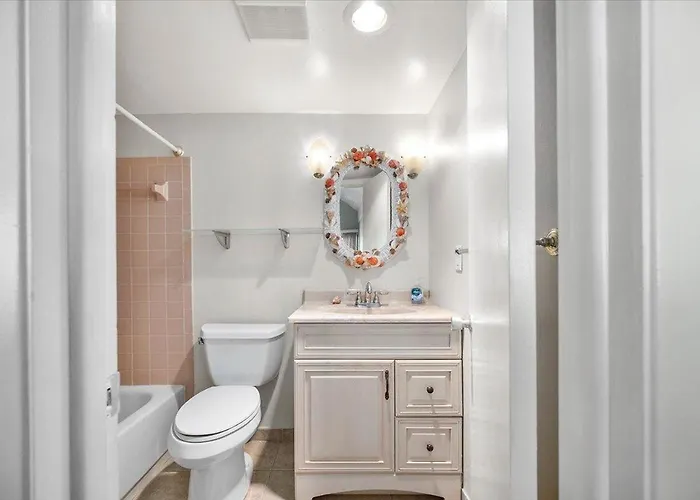 Capri Penthouse With Indoor Pool And Much More! *