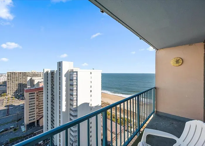 Capri Penthouse With Indoor Pool And Much More!