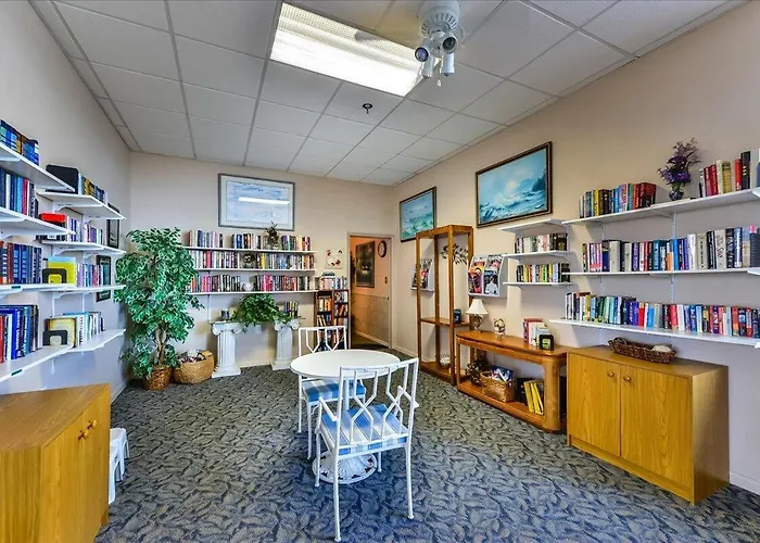 Capri Penthouse With Indoor Pool And Much More! * Ocean Stadt