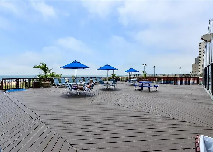 Capri Penthouse With Indoor Pool And Much More!