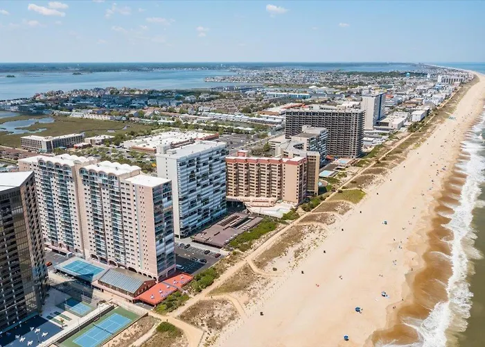 Capri Penthouse With Indoor Pool And Much More! * Ocean Stadt